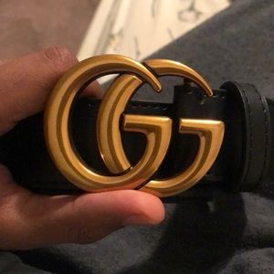 Gucci belt gold and black size 34